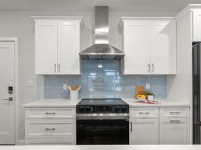 267 Old Colony 313, Boston MA 02127