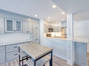 26 Drake Circle 26, Walpole MA 02081