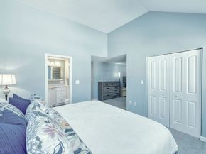 26 Drake Circle 26, Walpole MA 02081