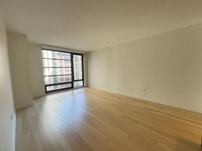 580 Washington 6D, Boston MA 02111