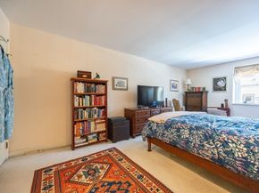 75 Glen Rd B4, Brookline MA 02445