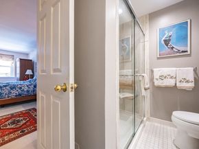 75 Glen Rd B4, Brookline MA 02445