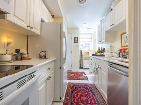 75 Glen Rd B4, Brookline MA 02445