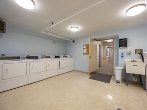 75 Glen Rd B4, Brookline MA 02445