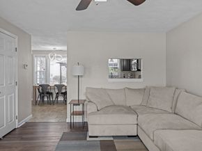 103 Juniper Ln 103, Tewksbury MA 01876
