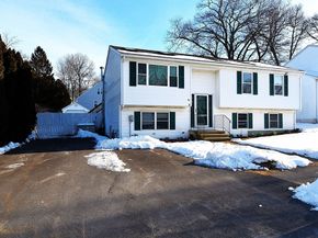 16 Arborwood Dr, Worcester MA 01604