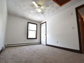 16 Arborwood Dr, Worcester MA 01604