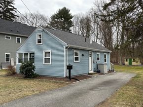 20 Pinevale Ave, Reading MA 01867