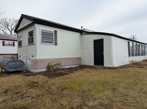 181 Boston Post Road E 26, Marlborough MA 01752