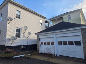 24 Caron St, Southbridge MA 01550