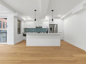 230 Friend St. 2, Boston MA 02114