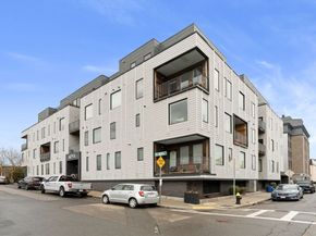 2 W 6th St 108, Boston MA 02127