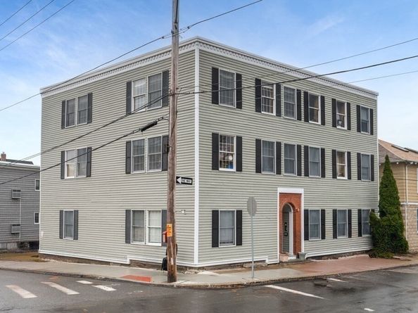 75 Summer St 5, Salem MA 01970