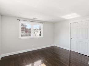38 Stonewood Lane, Braintree MA 02184