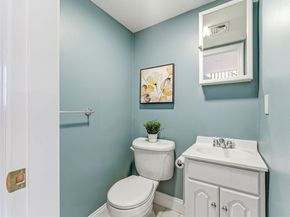 3 Mullins Ct 3, Cambridge MA 02141