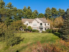 7 Pettee's Pond Lane, Walpole MA 02081