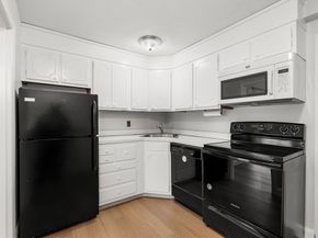 53 Melrose Street 2B, Melrose MA 02176