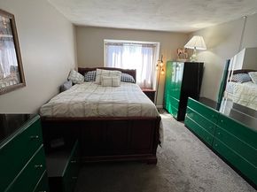 176 Maple Ave 235, Rutland MA 01543