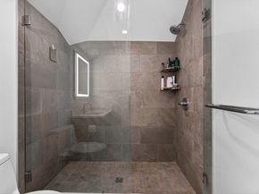 377 Walnut St. 1, Newton MA 02460