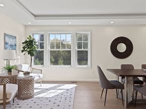 377 Walnut St. 1, Newton MA 02460
