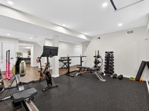 377 Walnut St. 1, Newton MA 02460