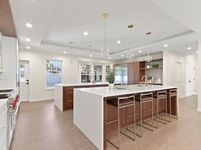377 Walnut St. 1, Newton MA 02460