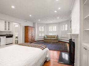 236 Beacon St 1E, Boston MA 02116
