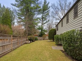 2 Edgewater Place, Winchester MA 01890