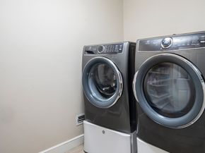 2 Edgewater Place, Winchester MA 01890