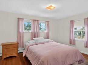 95 Grove St, Shrewsbury MA 01545