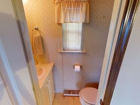 556 Central Street L50, Leominster MA 01453