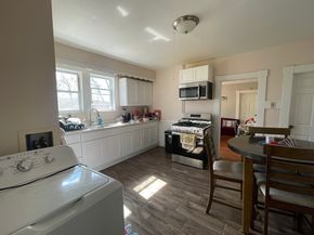28 Beach St, Marlborough MA 01752