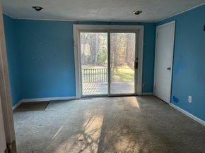 143 Plympton St, Middleboro MA 02346