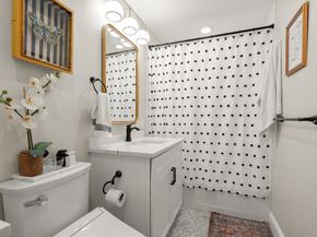 350 North St 200, Boston MA 02113