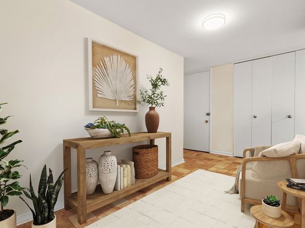 85 E India Row 36G, Boston MA 02110