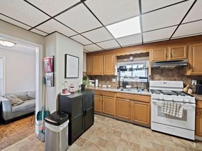 88 Pearl St, Stoughton MA 02072