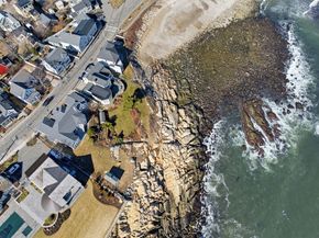 15 Beach Street, Rockport MA 01966