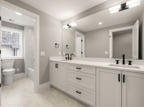 237 California St, Newton MA 02456