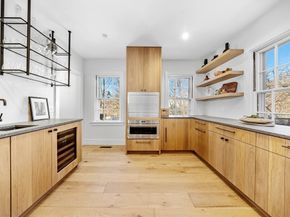 187 Main St, Hingham MA 02043
