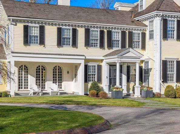 187 Main St, Hingham MA 02043