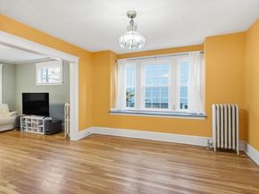 169 Pine St, Quincy MA 02170