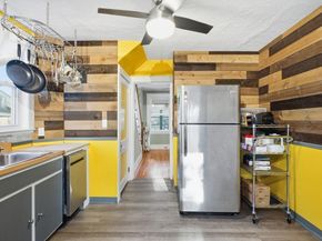 169 Pine St, Quincy MA 02170