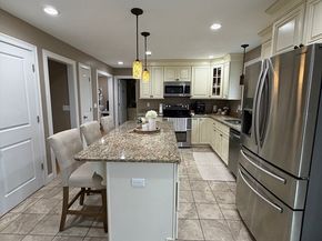 680 Reservoir St, Holden MA 01520