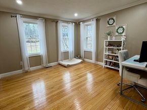 680 Reservoir St, Holden MA 01520