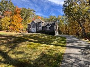 680 Reservoir St, Holden MA 01520
