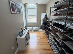 680 Reservoir St, Holden MA 01520