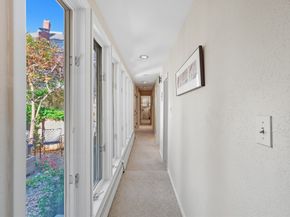 4 Coffin Court, Newburyport MA 01950