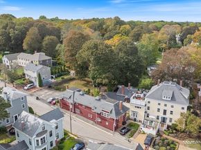 4 Coffin Court, Newburyport MA 01950