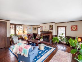 4 Coffin Court, Newburyport MA 01950