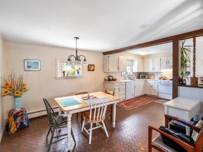 4 Coffin Court, Newburyport MA 01950
